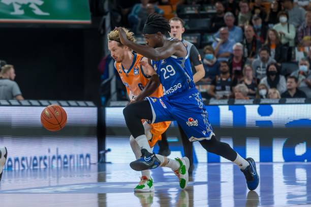 勇士已经面 勇士已经面