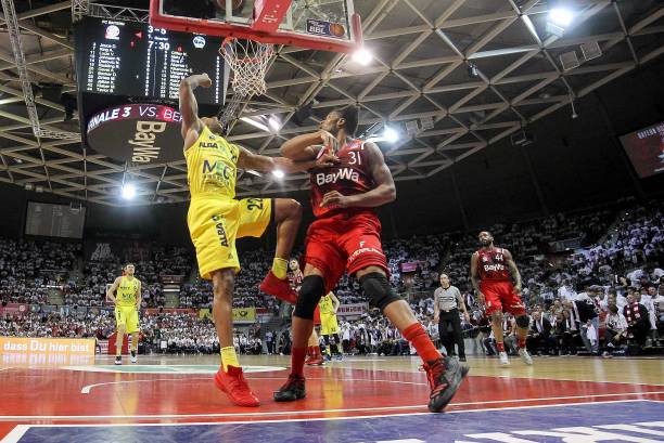 乐部比赛中 乐部比赛中